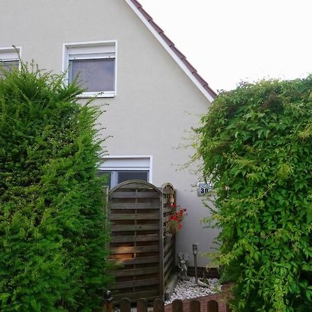 Privates Einzelzimmer Bei Der Weser-Ems-Halle Oldenburg Kültér fotó