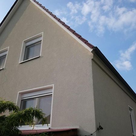 Privates Einzelzimmer Bei Der Weser-Ems-Halle Oldenburg Kültér fotó
